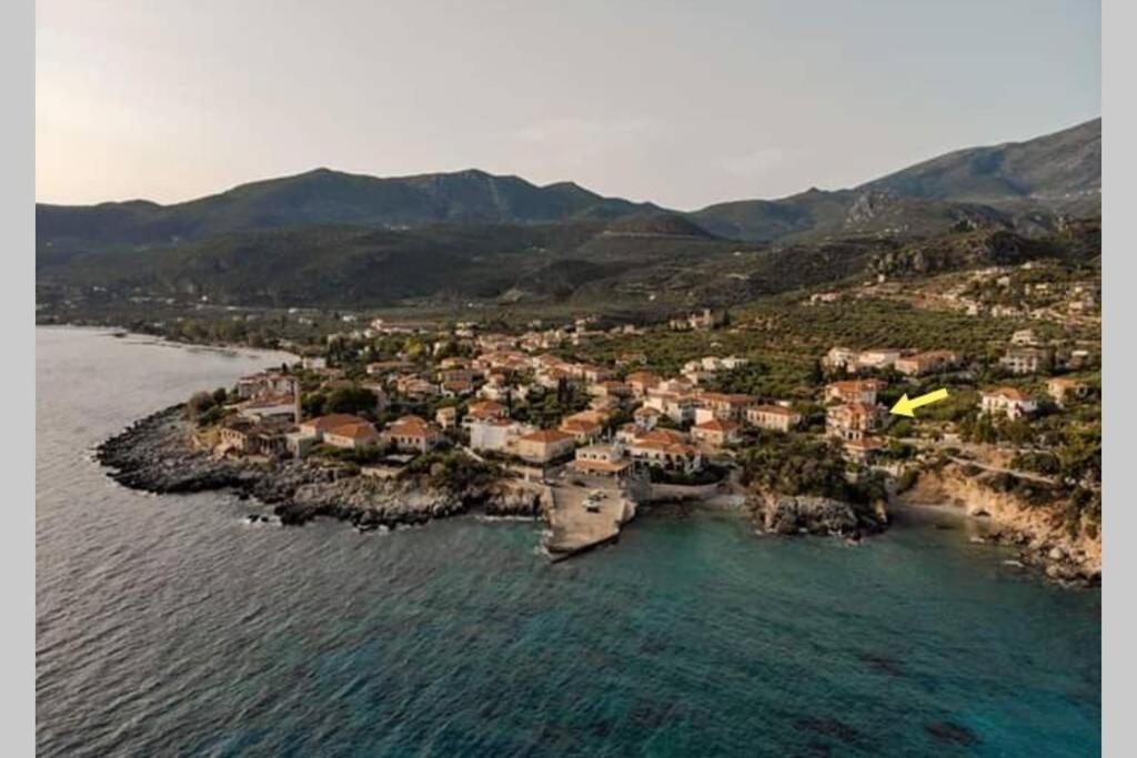 Sea And Sun Apartments 303 Ιδιωτικό Διαμέρισμα Kardamíli Kültér fotó